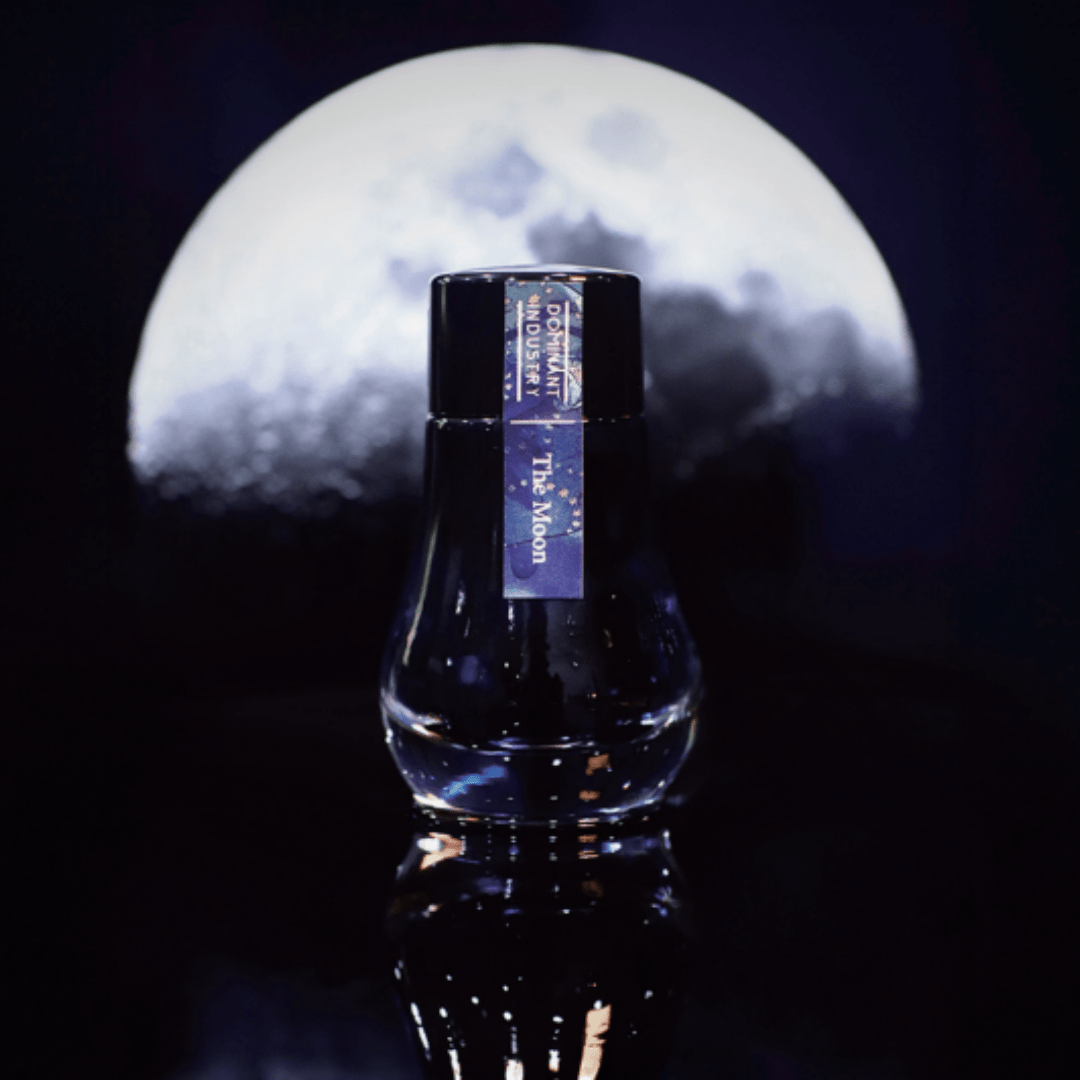 Encre d'écriture Dominant Industry | The Moon - Dominant Industry - millenotes
