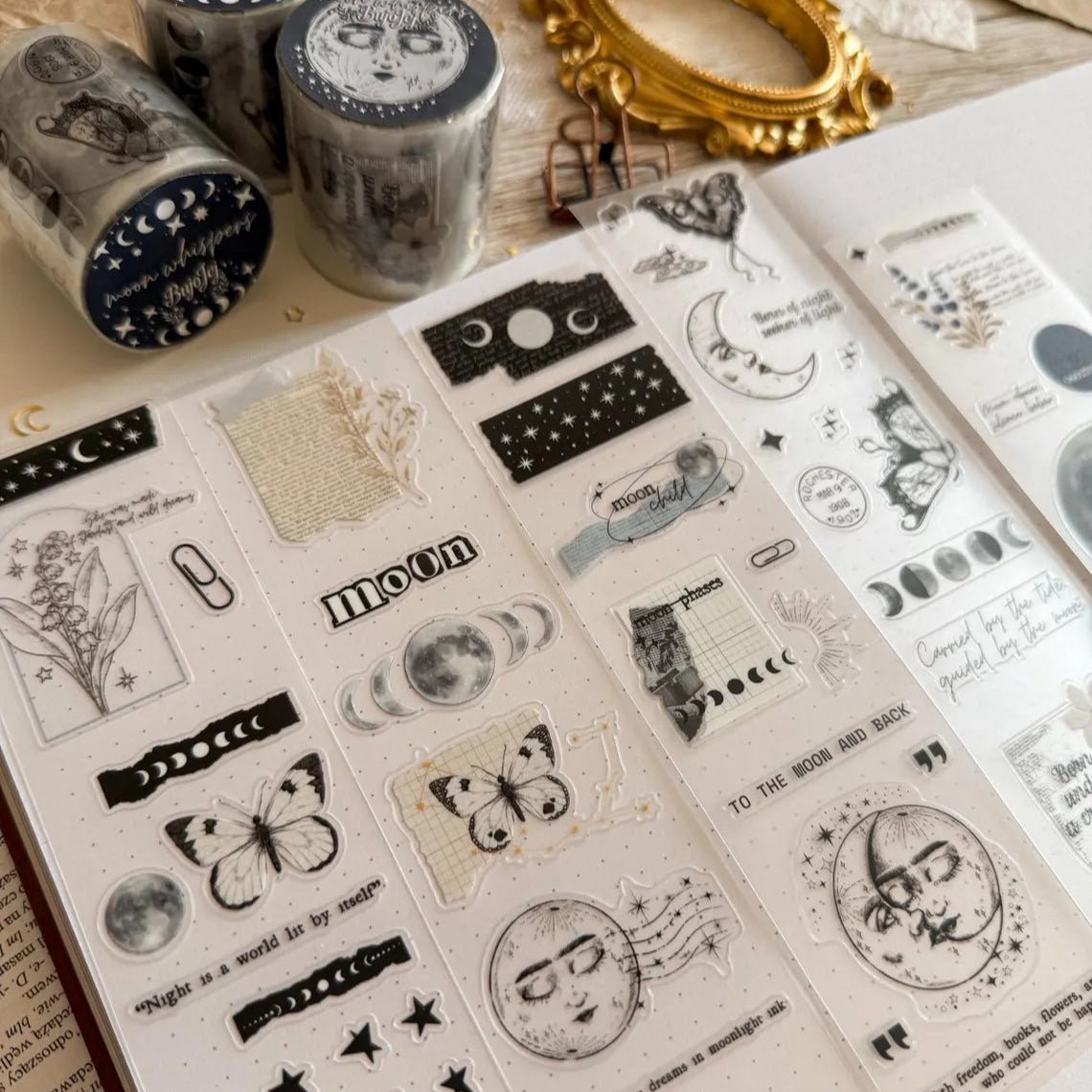 PET Kiss - cut masking tape | Moon Whispers - Bujojej - 5 m - rouleau complet - millenotes