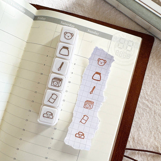 Tampon_bouton_poussoir_Bloom_Paper_Studio_Caffeine_ddadce92-1051-41b3-aaa0-24fd73ecdeec