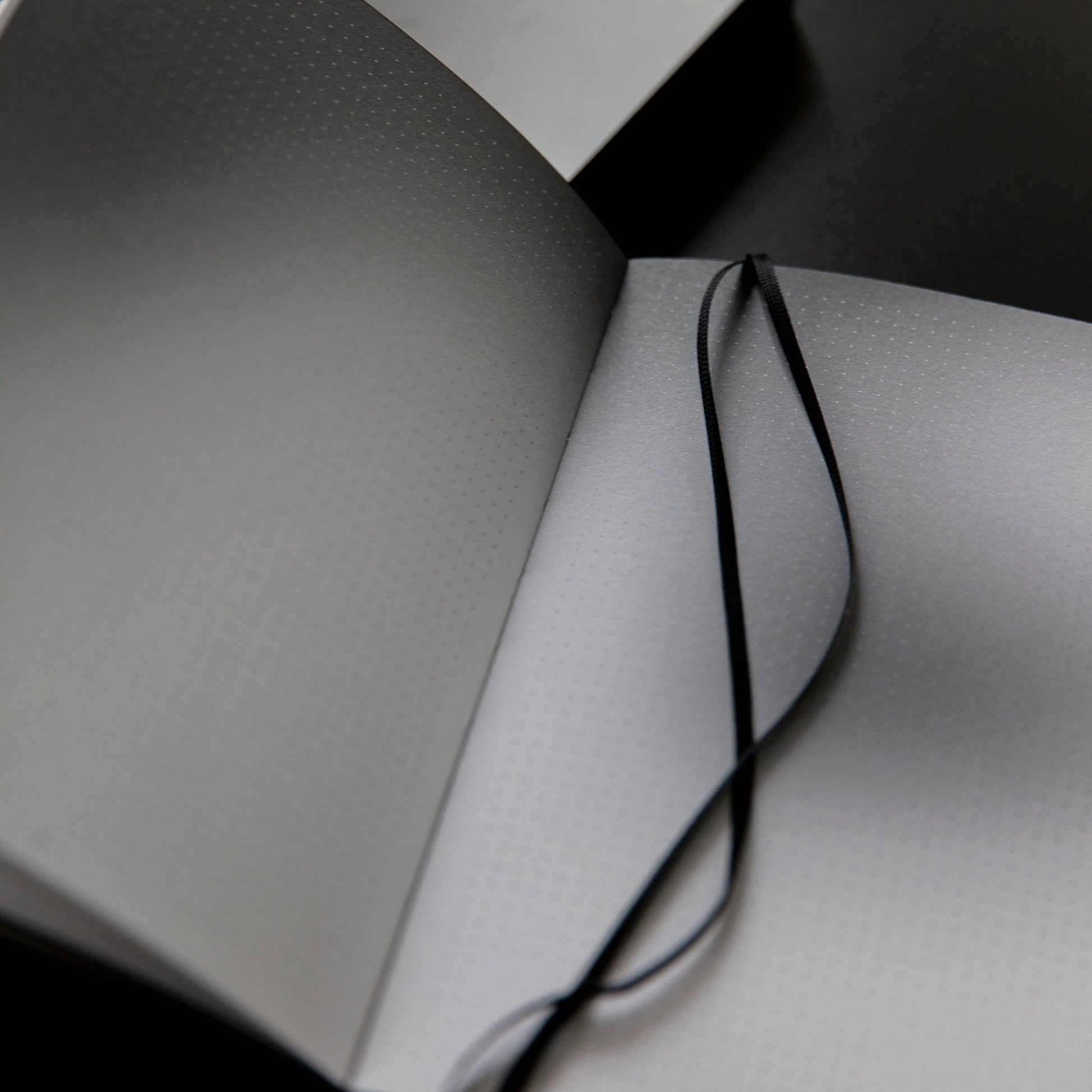 Carnet de notes | Aura notebook A5 | MONOCHROME SLIM - Aura notebook - millenotes