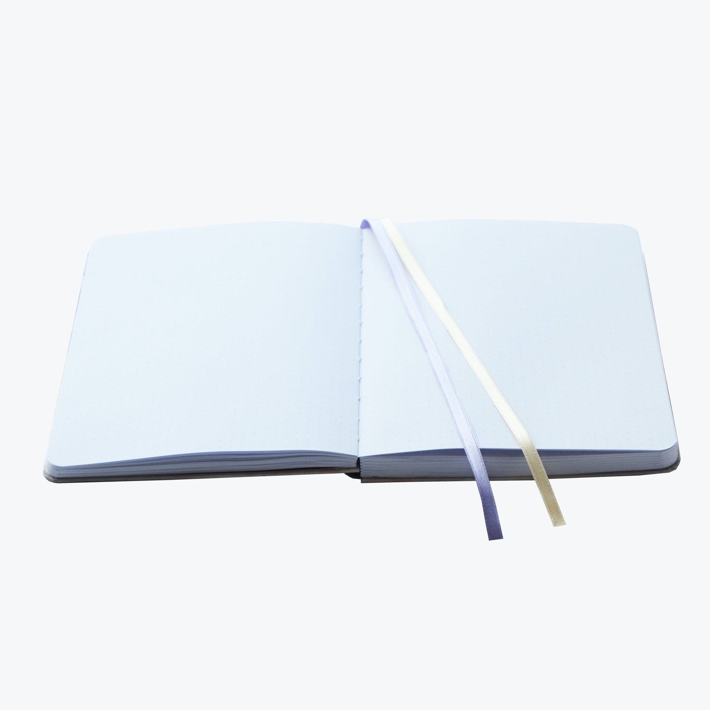 Carnet de Notes Clouds | Idéal pour Bullet Journal, 150g, A5 Pointillé - Devangari - art - millenotes