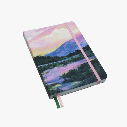 Carnet de Notes Serenity Valley | Idéal pour Bullet Journal, A5 Pointillé 120g - Devangari - art - millenotes