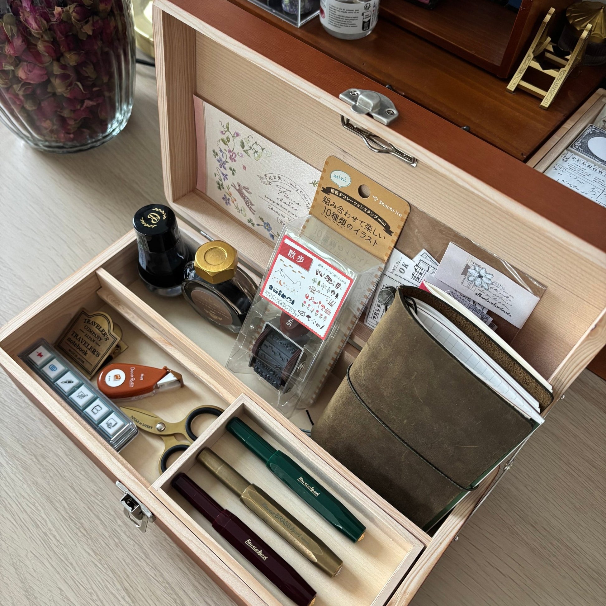 Classiky Toga Desk Tools Box | Boîte de rangement en bois - Classiky - millenotes