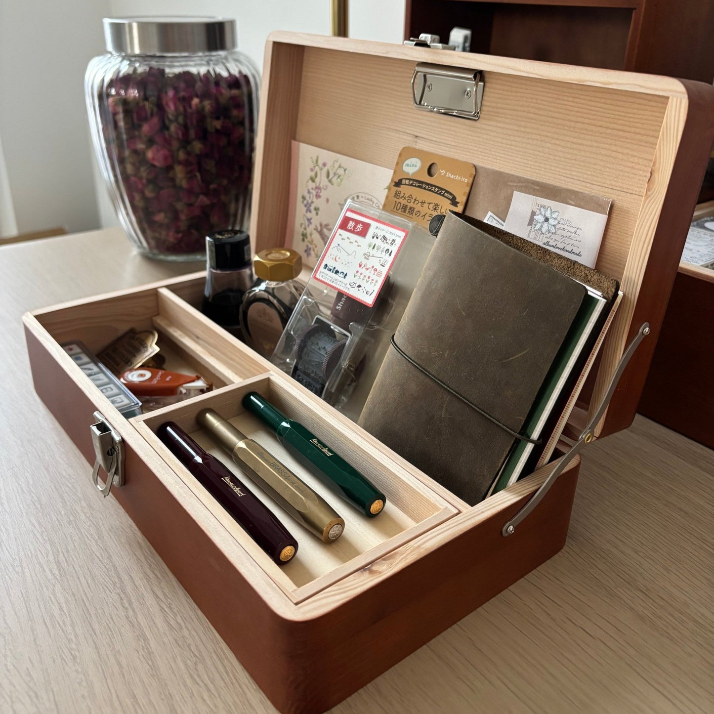 Classiky Toga Desk Tools Box | Boîte de rangement en bois - Classiky - millenotes