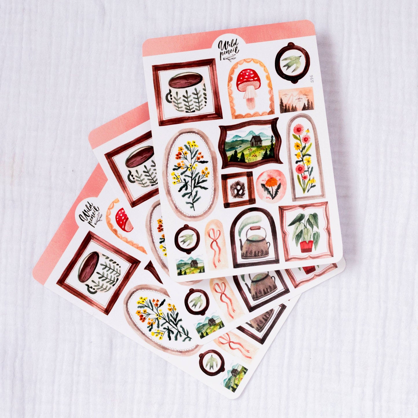 Stickers décoratifs | Wild Pencil Studio | Frames
