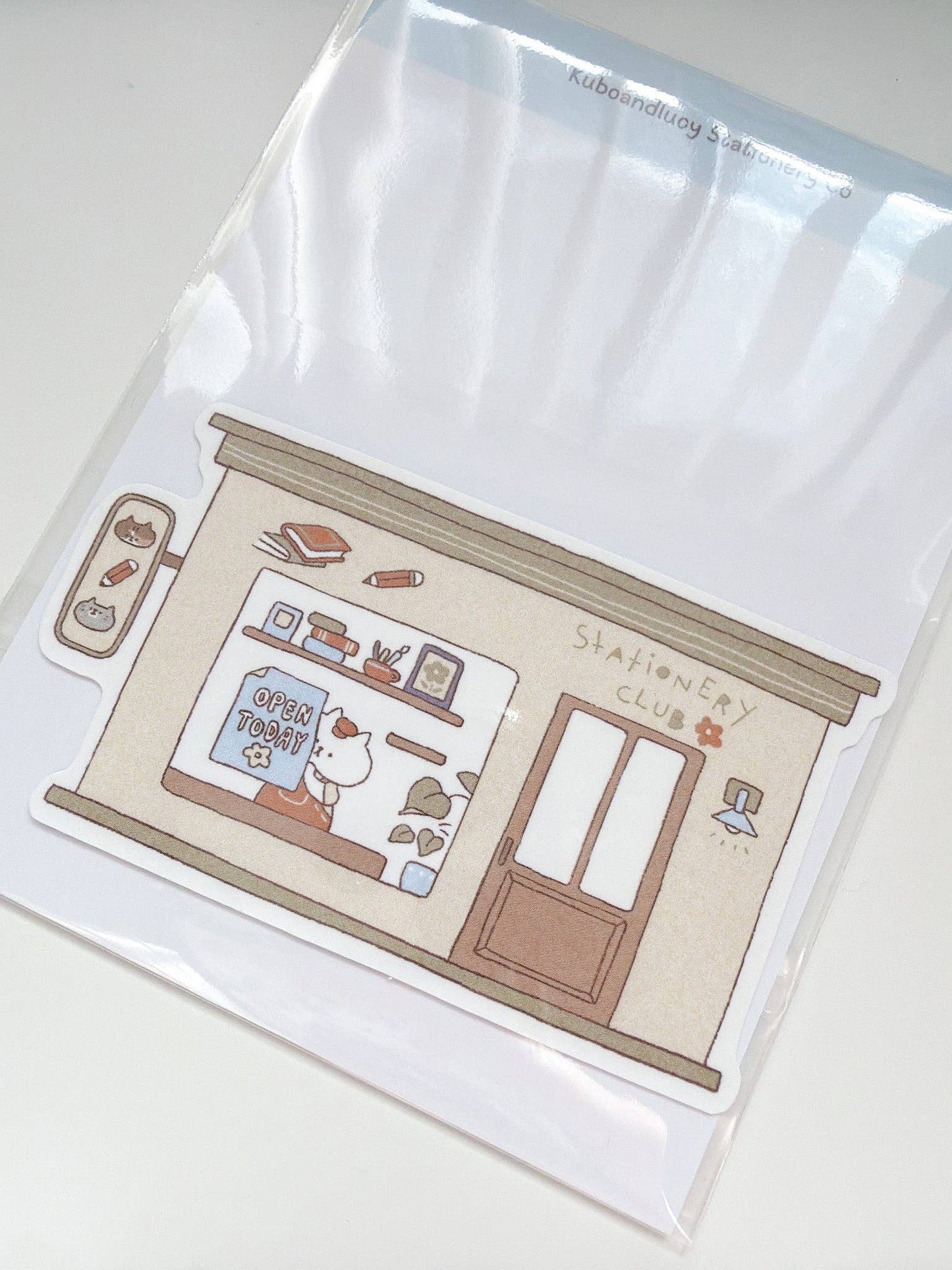 Sticker en vinyle | Kuboandlucy x Idiot Sandwich | Stationery Club
