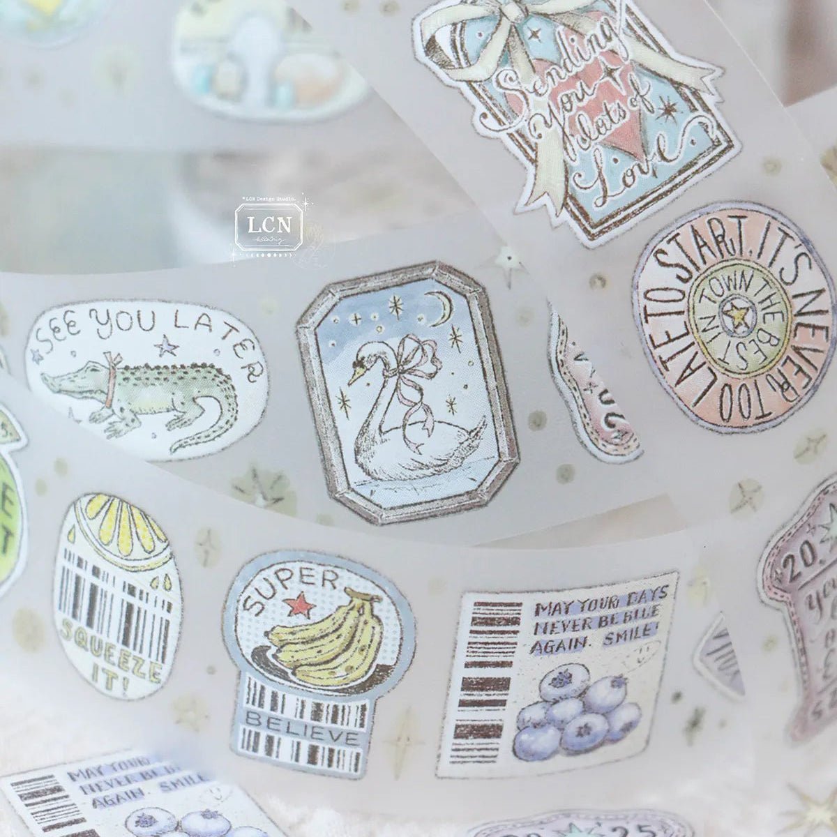 LCN Design Studio | Masking tape PET | Sticker Club – Life - LCN Design Studio - 10 m - rouleau complet - millenotes