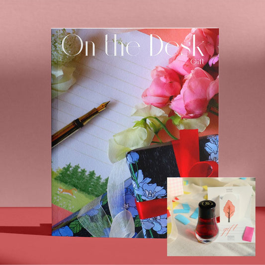 Magazine coréen "On the desk" avec l'encre Gift de Dominant Industry - Dominant Industry - millenotes