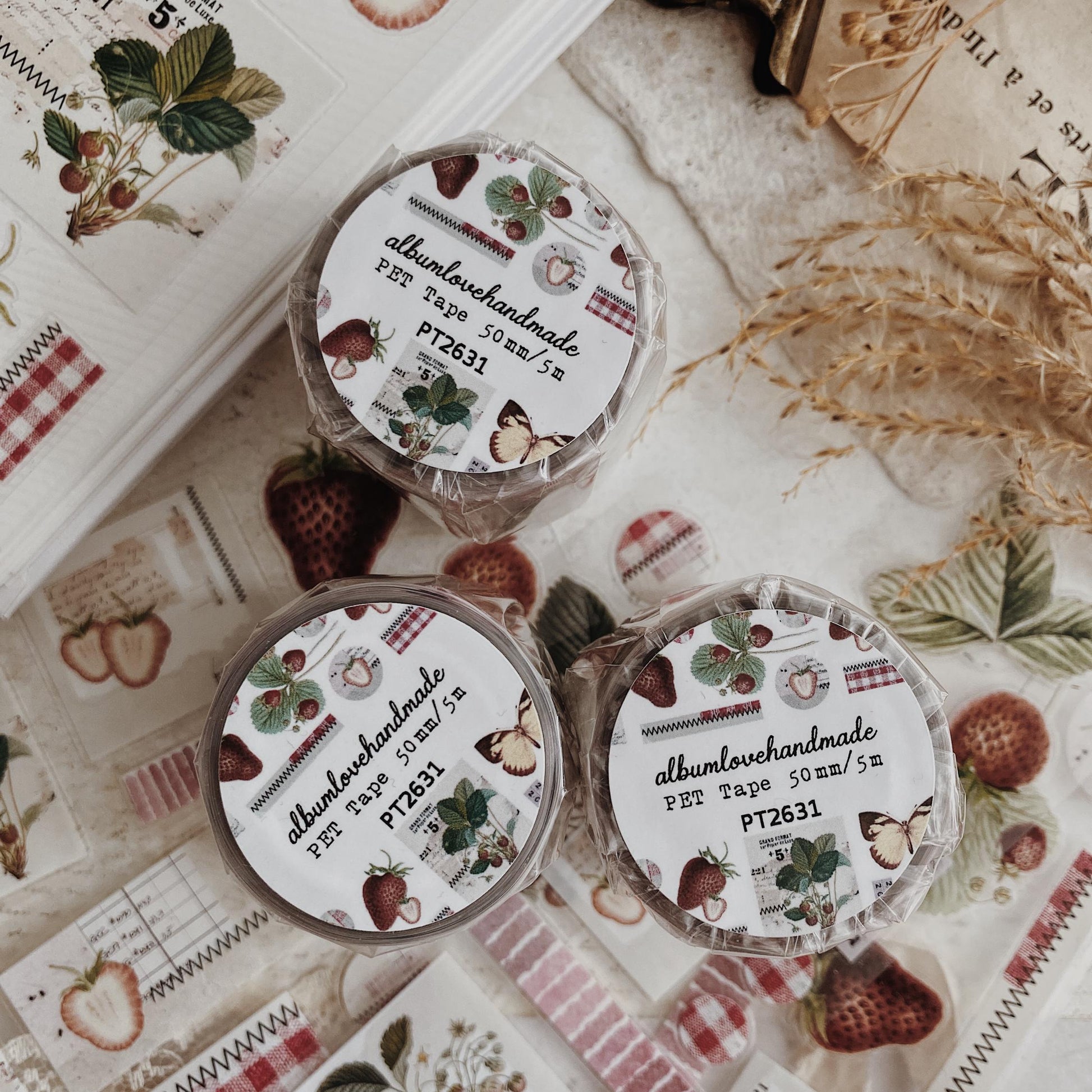 millenotes-albumlovehandmade-PET-tape-strawberry-1