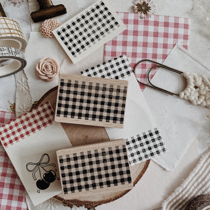 millenotes-albumlovehandmade-rubber-stamp-checkered-1