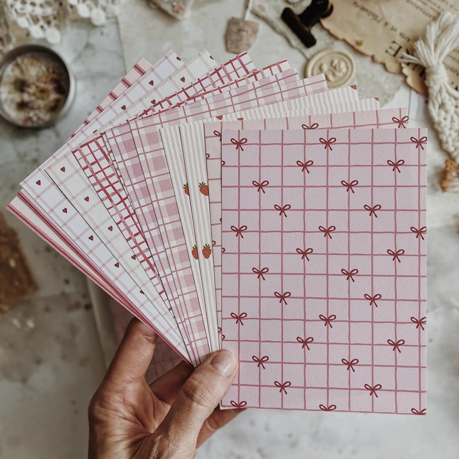 millenotes-albumlovehandmade-scrapbooking-paper-mix-pink-1