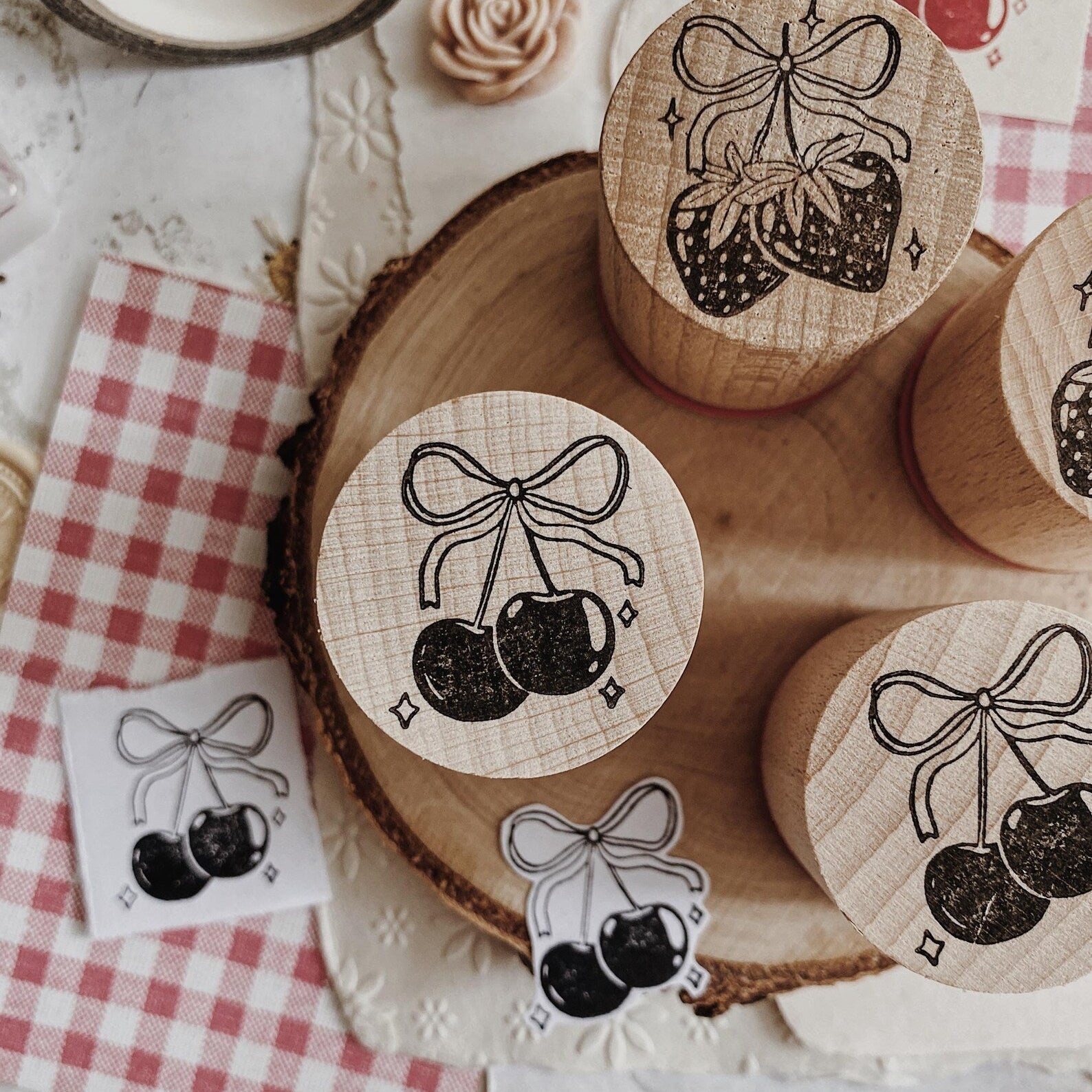 millenotes-albumlovehandmade-stamps-cherries-3.5cm-1
