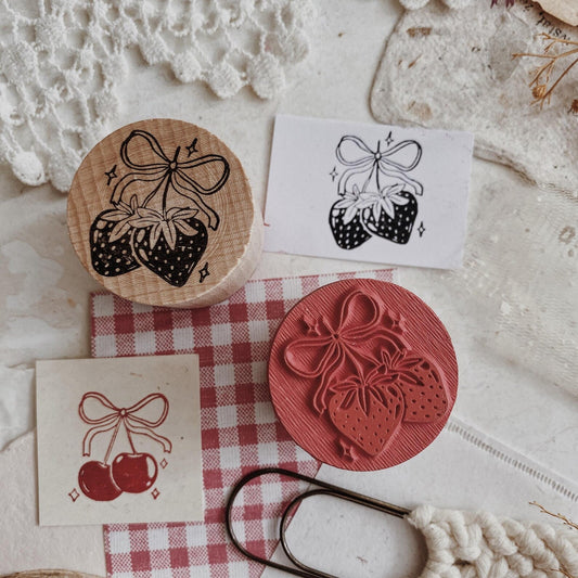 millenotes-albumlovehandmade-stamps-strawberries-3.5cm-1