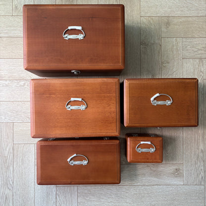 millenotes-classiky-toga-box-models_a19ebf5f-291e-4299-975b-8555e3411453