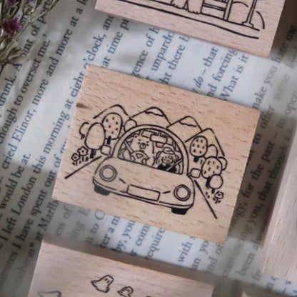 millenotes-eileen-tai-stamps-bear-and-girl-travel-together-car-ride