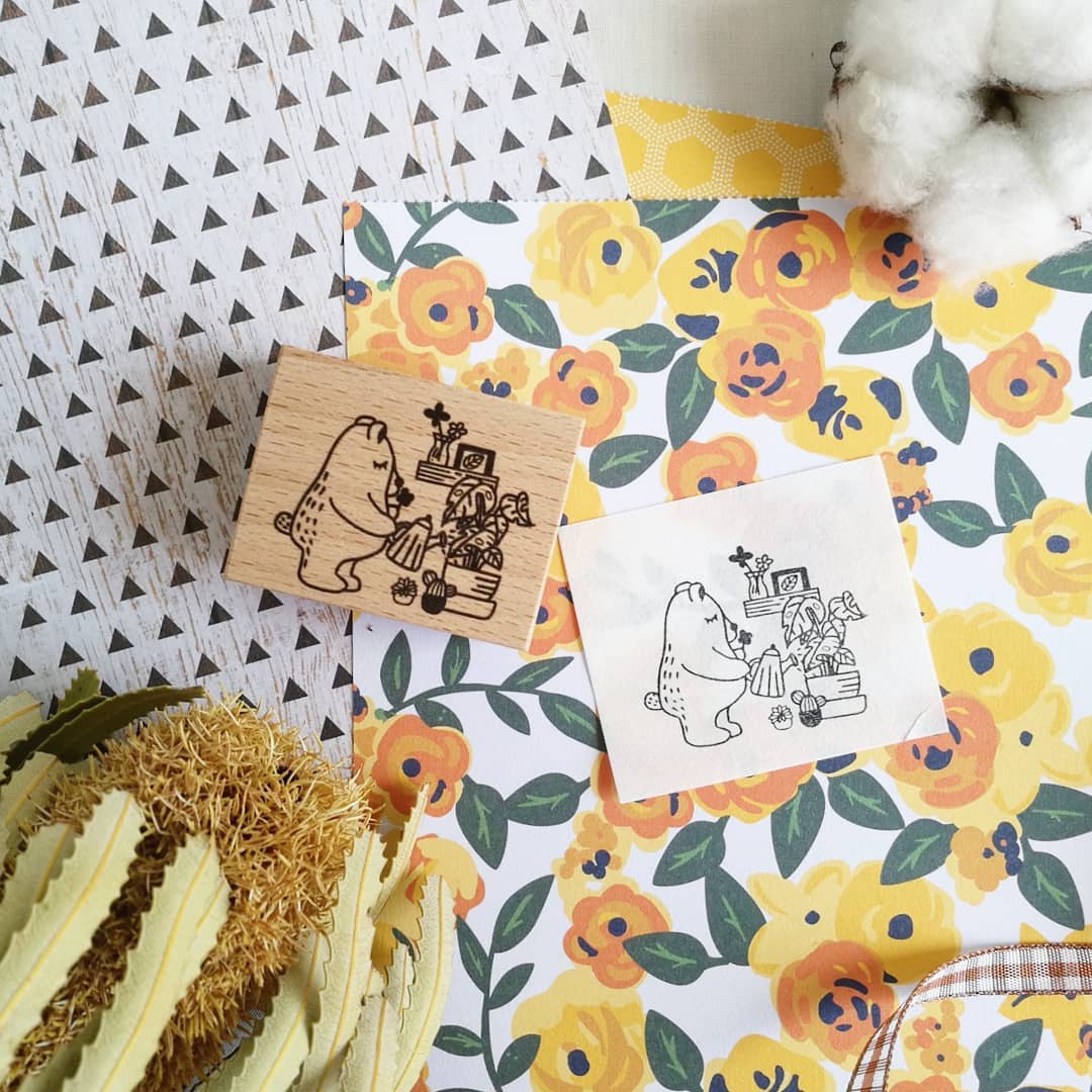 millenotes-eileen-tai-stamps-daily-bear-series-plant-lover