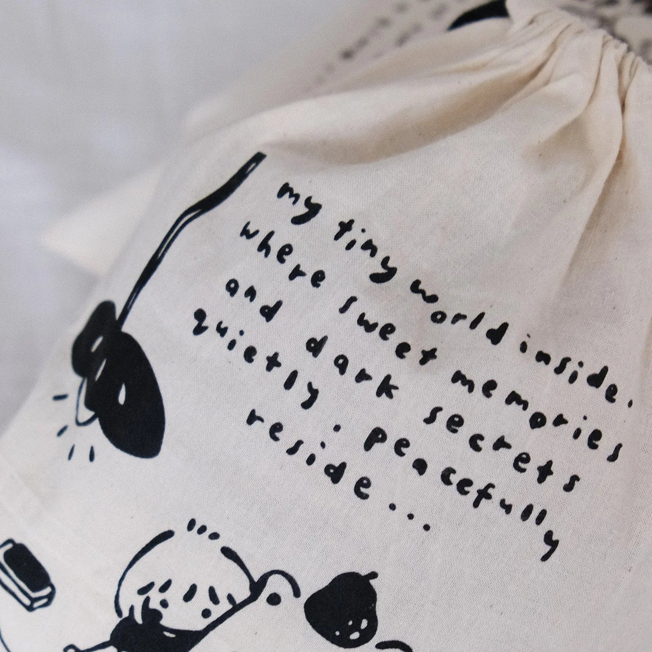 millenotes-eileen-tai-string-bag-my-tiny-world-inside-2