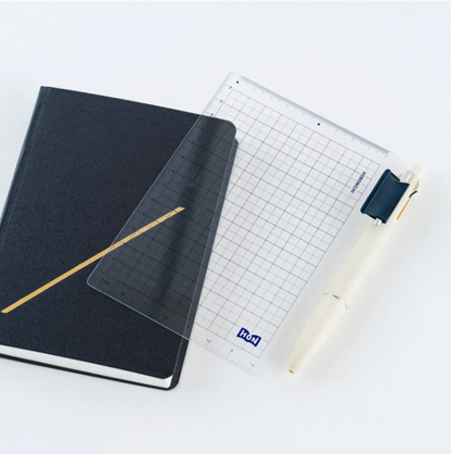 Podkładka pod ołówek | Hobonichi HON | Przezroczysta – A5 i A6