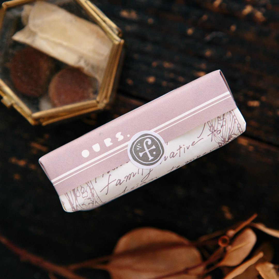 Tampon en bois | Raisin sauvage - OURS Studio - millenotes