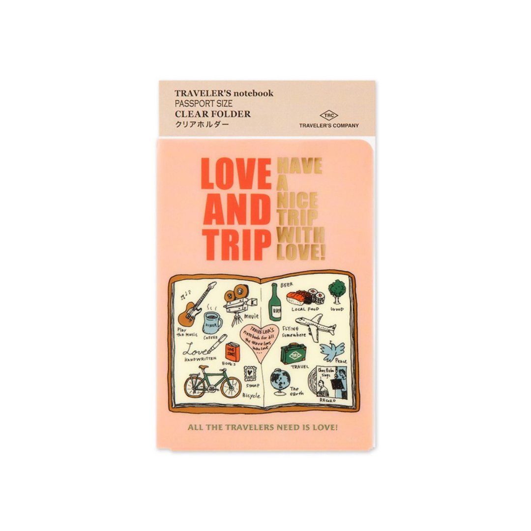 TRAVELER'S NOTEBOOK | CLEAR FOLDER 2025 LOVE and TRIP (Passeport) - TRAVELER'S COMPANY - millenotes