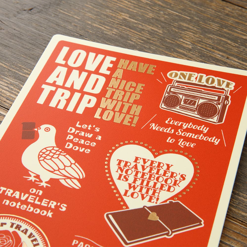 TRAVELER'S NOTEBOOK | Feuille plastique 2025 LOVE and TRIP (Regular) - TRAVELER'S COMPANY - millenotes