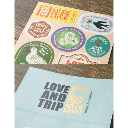 TRAVELER'S NOTEBOOK | Set de stickers 2025 LOVE and TRIP - TRAVELER'S COMPANY - millenotes