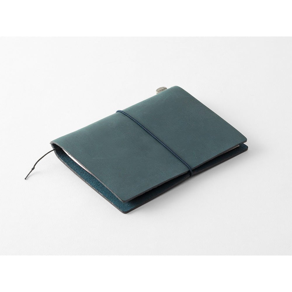 TRAVELER'S NOTEBOOK STARTER KIT Bleu (Passeport) - TRAVELER'S COMPANY - millenotes